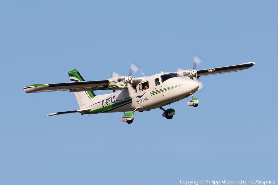 Sylt Air Partenavia P.68C (D-GFLY) | Photo 374816