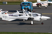 (Private) Diamond DA42 Twin Star (D-GGWU) at  Hamburg - Fuhlsbuettel (Helmut Schmidt), Germany