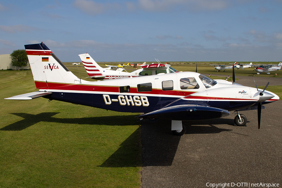 MSR Flug Charter Piper PA-34-220T Seneca V (D-GHSB) | Photo 579478