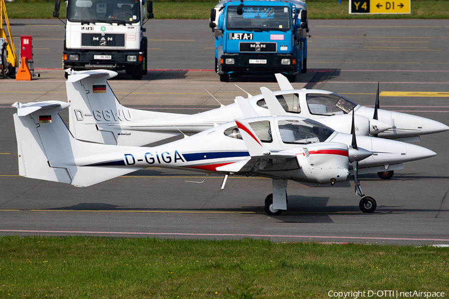 (Private) Diamond DA42 Twin Star (D-GIGA) | Photo 402446