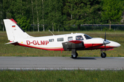 (Private) Piper PA-34-220T Seneca V (D-GLMP) at  Hamburg - Fuhlsbuettel (Helmut Schmidt), Germany