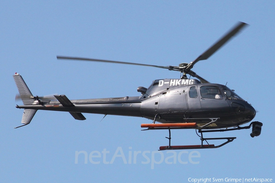 (Private) Eurocopter AS350B2 Ecureuil (D-HKMG) | Photo 20072