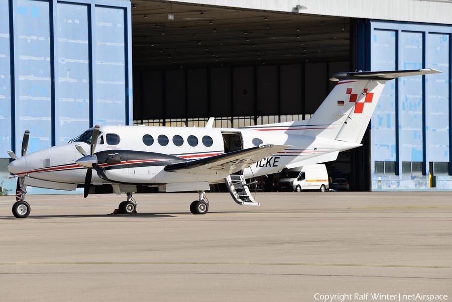 (Private) Beech King Air B200GT (D-ICKE) | Photo 310113