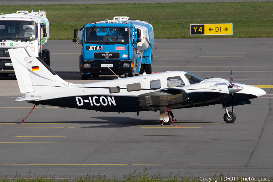 (Private) Piper PA-34-220T Seneca V (D-ICON) | Photo 317105