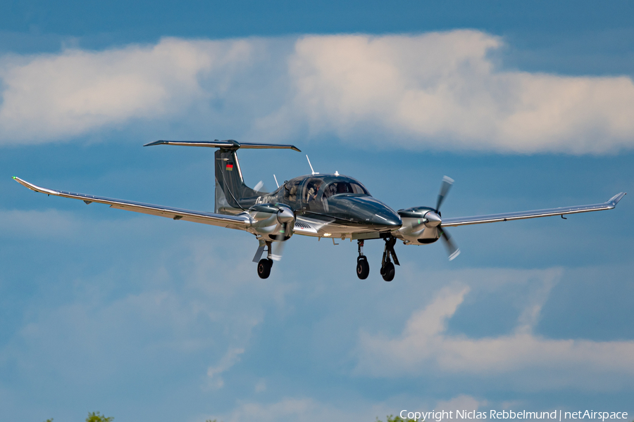 (Private) Diamond DA62 (D-IDCM) | Photo 449026