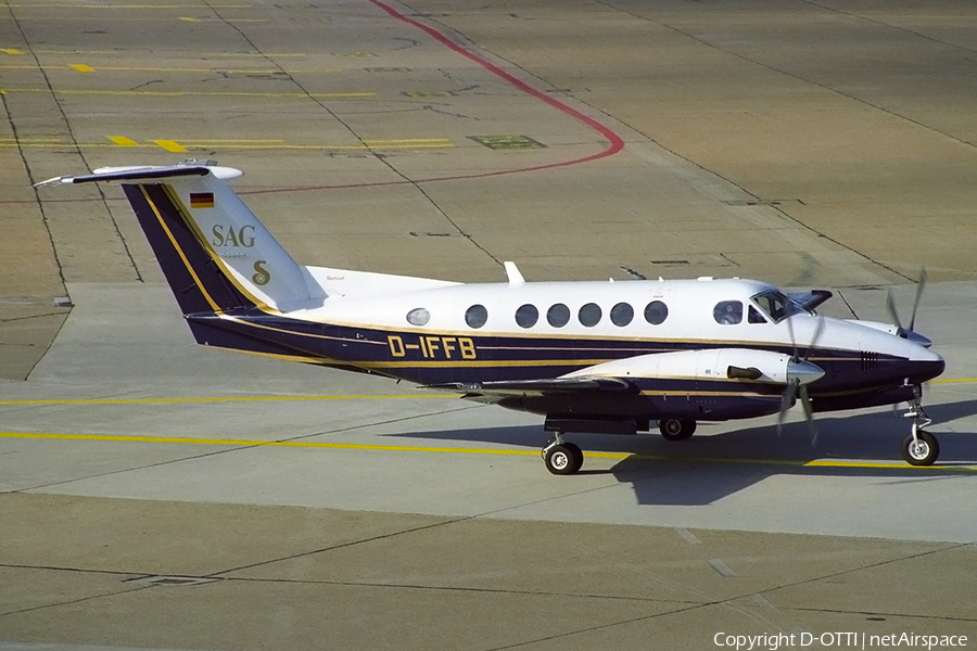 Senator Aviation Charter Beech King Air B300LW (D-IFFB) | Photo 362483