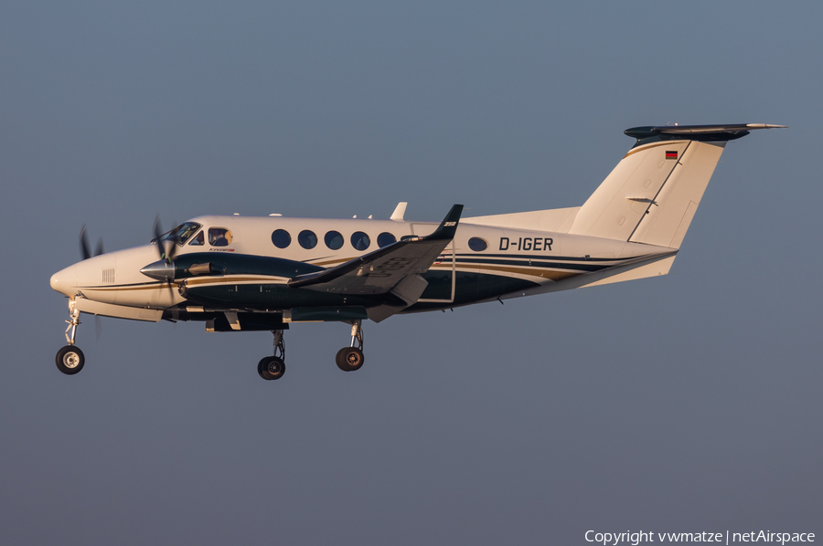 (Private) Beech King Air B200GT (D-IGER) | Photo 497347