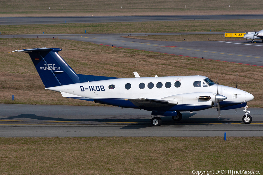 Jet Executive International Beech King Air B200 (D-IKOB) | Photo 379050