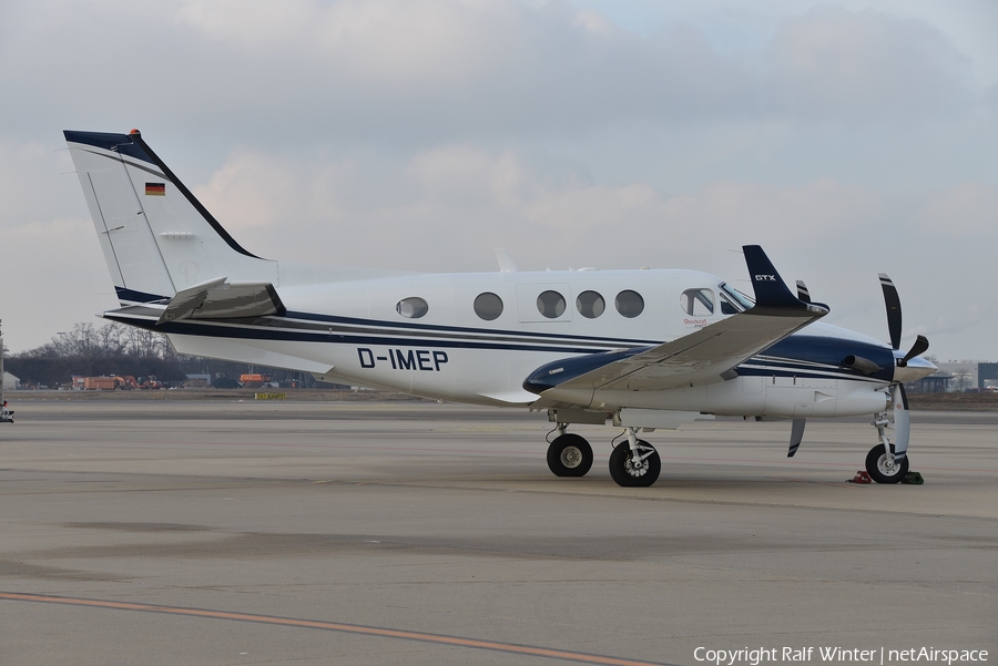 (Private) Beech C90GTx King Air (D-IMEP) | Photo 304522