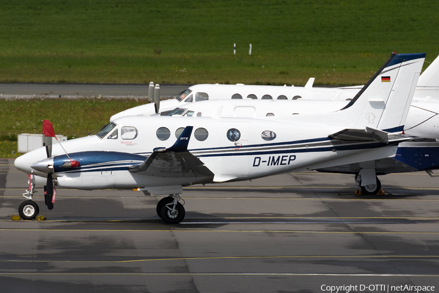 (Private) Beech C90GTx King Air (D-IMEP) | Photo 182944