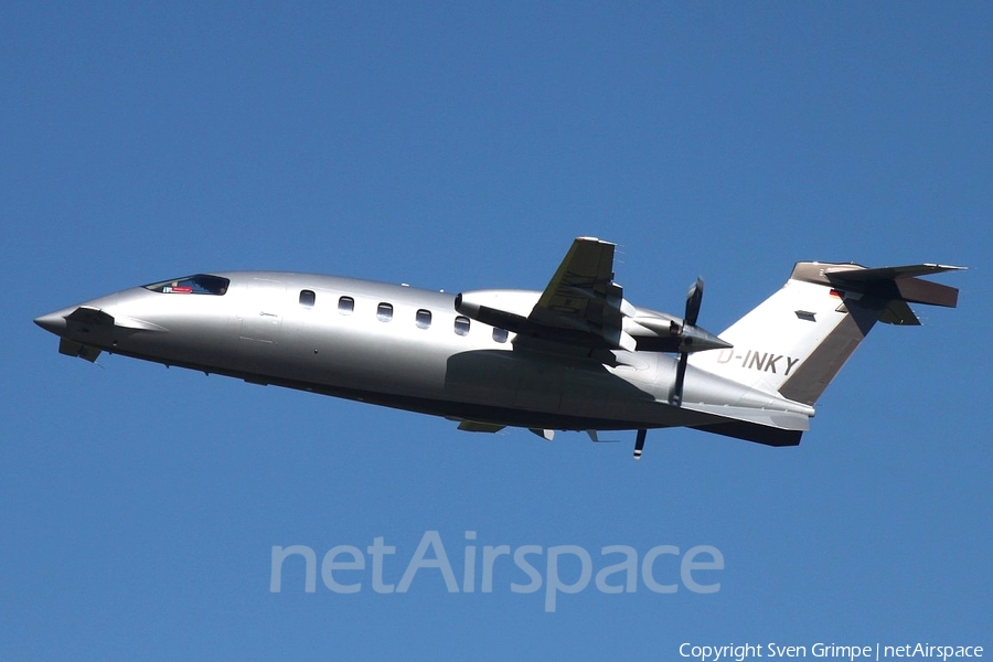 AirGO Flugservice Piaggio P.180 Avanti II (D-INKY) | Photo 288933