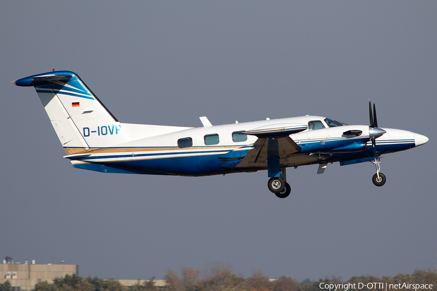 Heli-Flight Piper PA-42-720 Cheyenne IIIA (D-IOVP) | Photo 269970