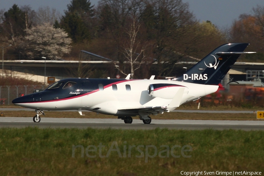 (Private) Honda HA-420 HondaJet (D-IRAS) | Photo 500225