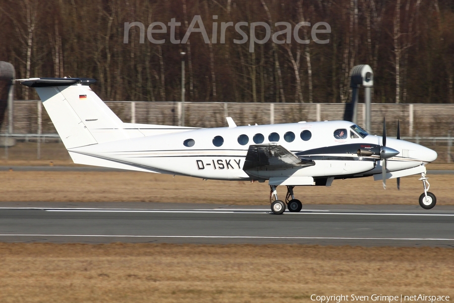 Air Hamburg Beech King Air B200 (D-ISKY) | Photo 449227