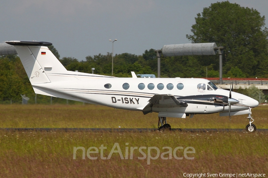 Air Hamburg Beech King Air B200 (D-ISKY) | Photo 21977