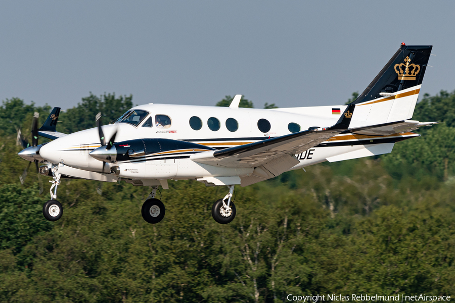 (Private) Beech C90B King Air (D-IUDE) | Photo 457699