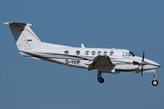 Star Wings Dortmund Beech King Air B200 (D-IVIP) at  Hamburg - Fuhlsbuettel (Helmut Schmidt), Germany