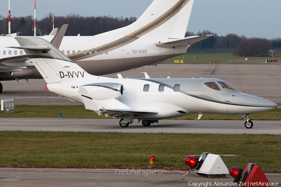 (Private) Honda HA-420 HondaJet (D-IVVV) | Photo 547883