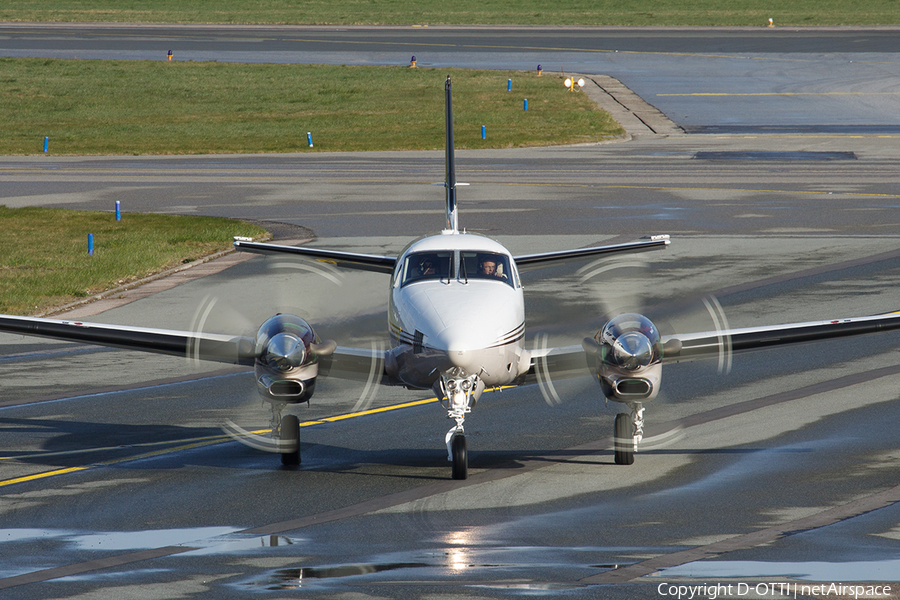 (Private) Beech C90GTi King Air (D-IXAA) | Photo 488732