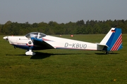 LSV Kreis Pinneberg Scheibe SF-25C Falke (D-KBUO) at  Uetersen - Heist, Germany