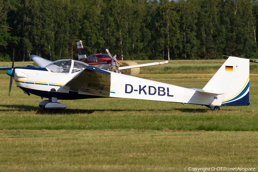 Sportfluggruppe Nordholz Scheibe SF-25C Falke (D-KDBL) | Photo 581960