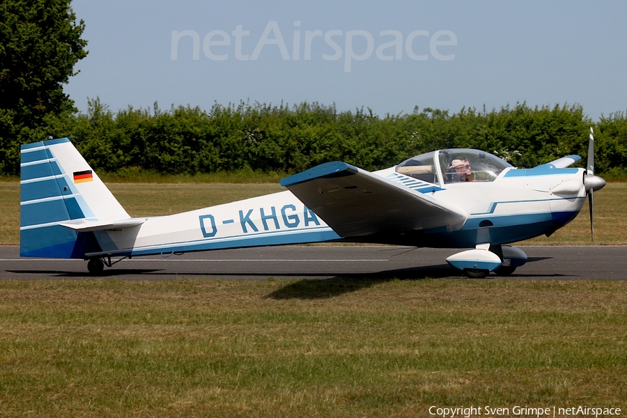 (Private) Scheibe SF-25C Falke (D-KHGA) | Photo 570314