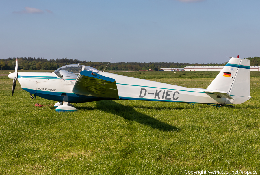 (Private) Scheibe SF-25C Falke (D-KIEC) | Photo 450651