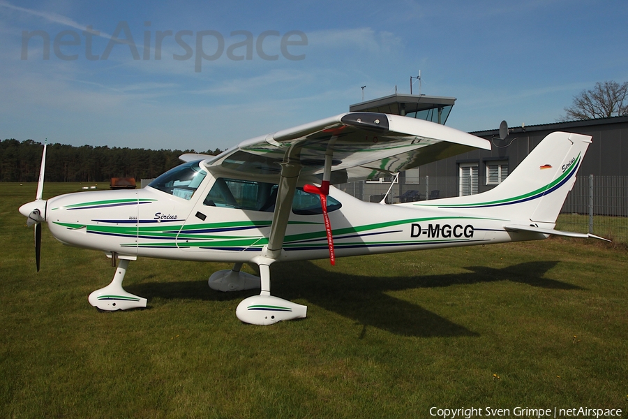 (Private) TL Ultralight TL-3000 Sirius (D-MGCG) | Photo 567583