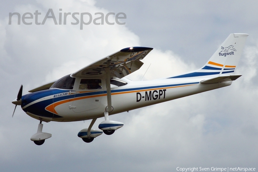Flugwelt Aeropilot Legend 540 (D-MGPT) | Photo 519906