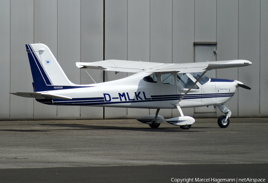 (Private) Tecnam P92 Echo Super (D-MLKL) | Photo 125374