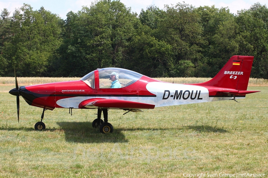 (Private) Aerostyle Breezer CL (D-MOUL) | Photo 333477