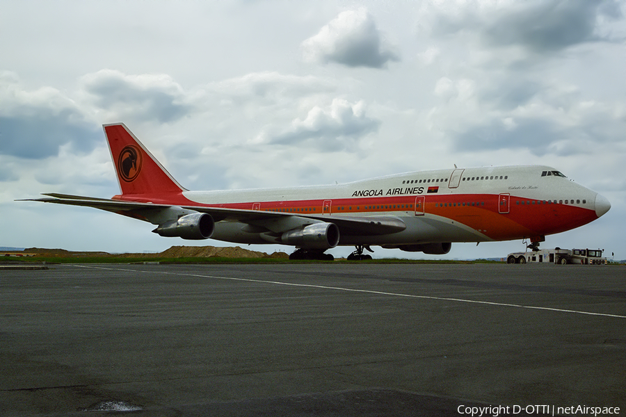 TAAG Angola Airlines Boeing 747-312 (D2-TEA) | Photo 401206