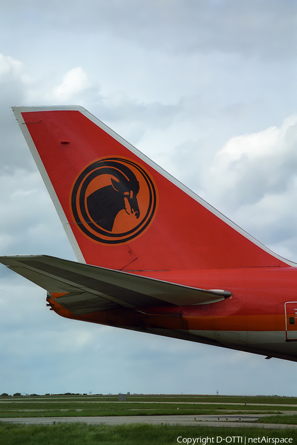 TAAG Angola Airlines Boeing 747-312 (D2-TEA) | Photo 401207