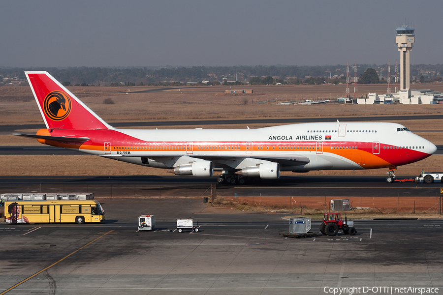 TAAG Angola Airlines Boeing 747-357 (D2-TEB) | Photo 198178