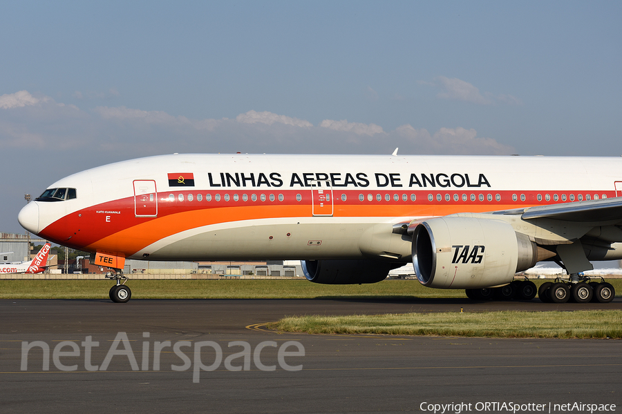 TAAG Angola Airlines Boeing 777-2M2(ER) (D2-TEE) | Photo 310310