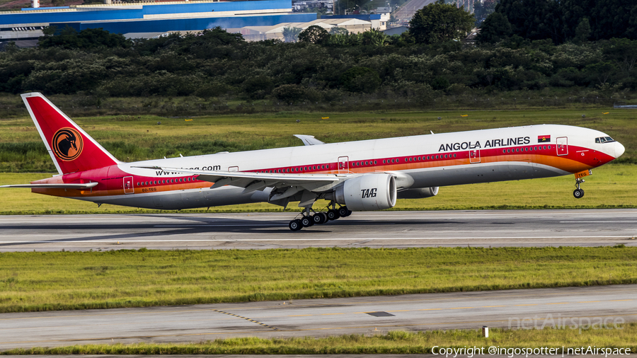 TAAG Angola Airlines Boeing 777-3M2(ER) (D2-TEG) | Photo 330298