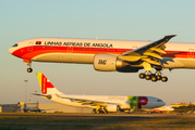TAAG Angola Airlines Boeing 777-3M2(ER) (D2-TEG) at  Lisbon - Portela, Portugal
