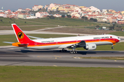 TAAG Angola Airlines Boeing 777-3M2(ER) (D2-TEK) at  Lisbon - Portela, Portugal