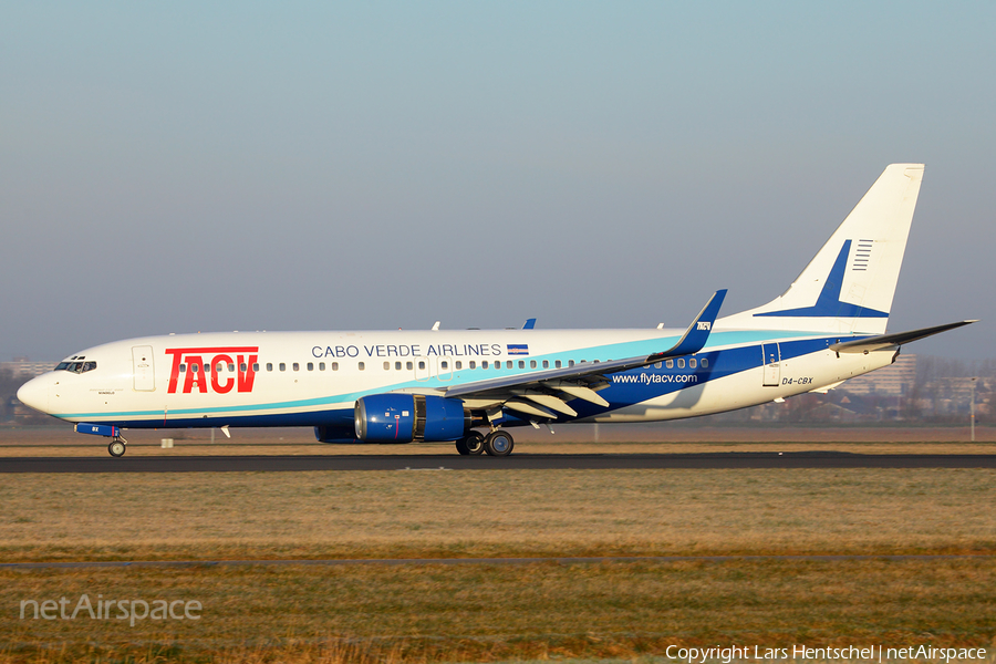 TACV - Cabo Verde Airlines Boeing 737-8Q8 (D4-CBX) | Photo 70481