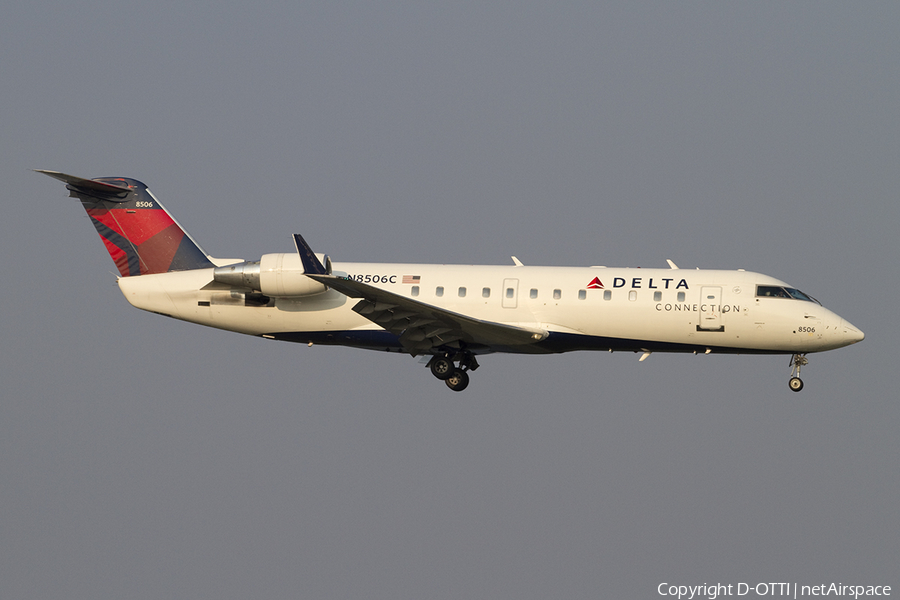 Delta Connection (Pinnacle Airlines) Bombardier CRJ-200ER (N8506C) | Photo 385740