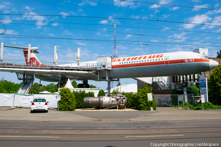 Interflug Ilyushin Il-62 (DDR-SEF) | Photo 572918