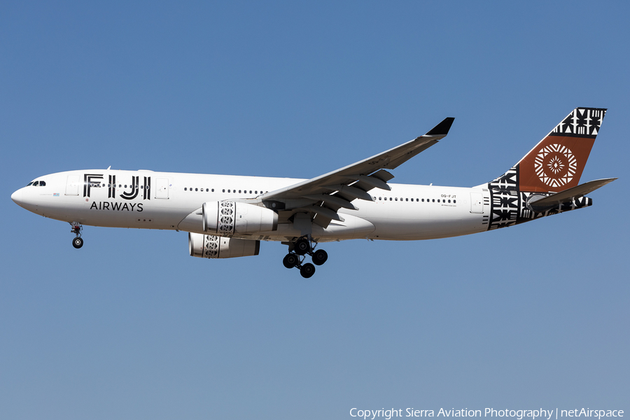 Fiji Airways Airbus A330-243 (DQ-FJT) | Photo 352824