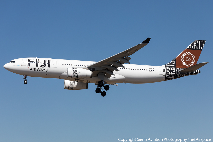 Fiji Airways Airbus A330-243 (DQ-FJT) | Photo 353701