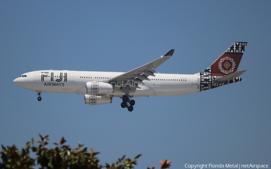Fiji Airways Airbus A330-243 (DQ-FJU) | Photo 576634