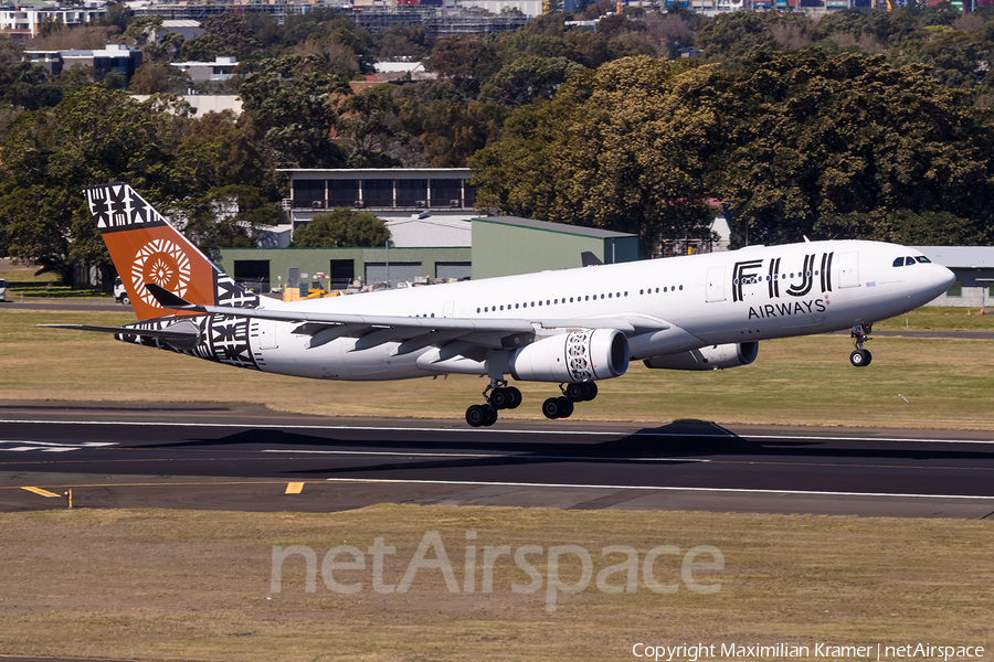 Fiji Airways Airbus A330-243 (DQ-FJV) | Photo 391522