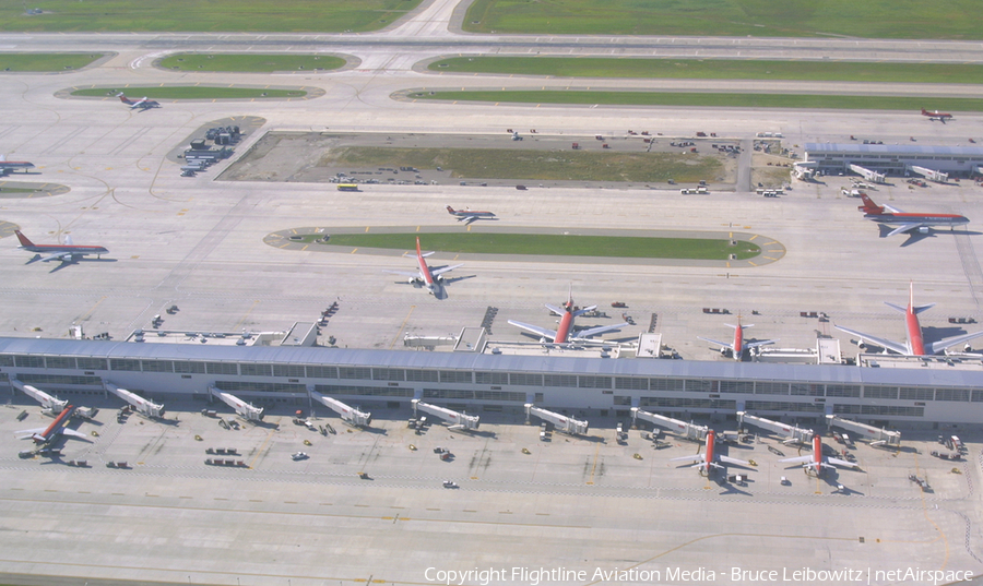 Aviation photo 187438