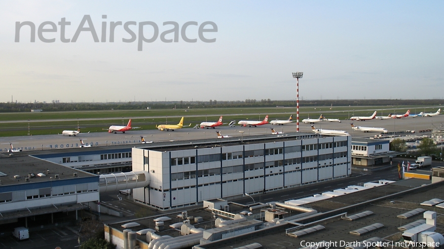 Aviation photo 135418