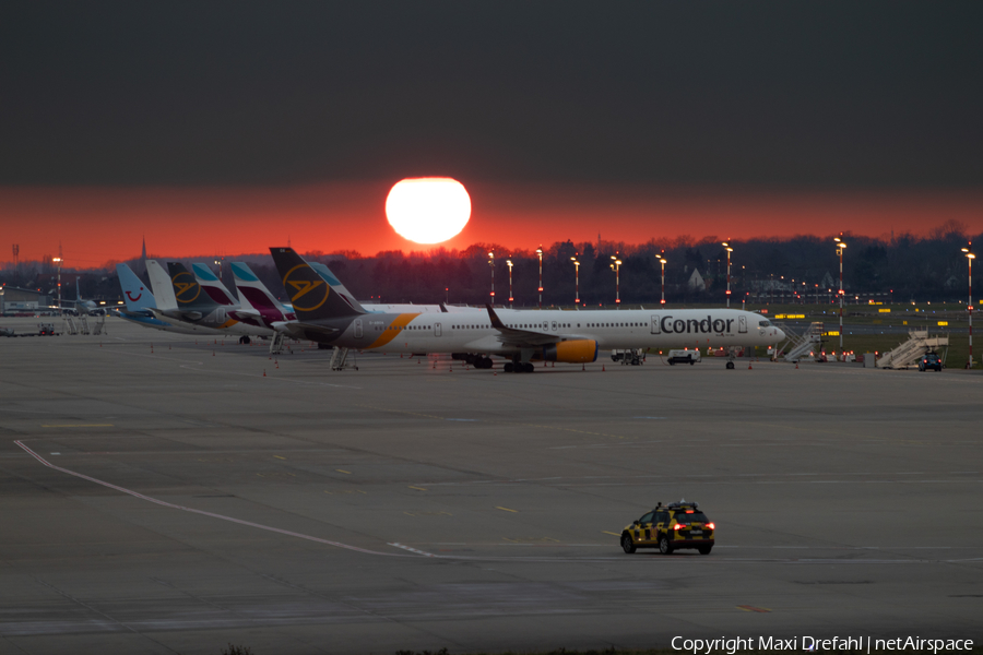 Aviation photo 491405