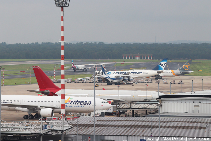 Aviation photo 496086