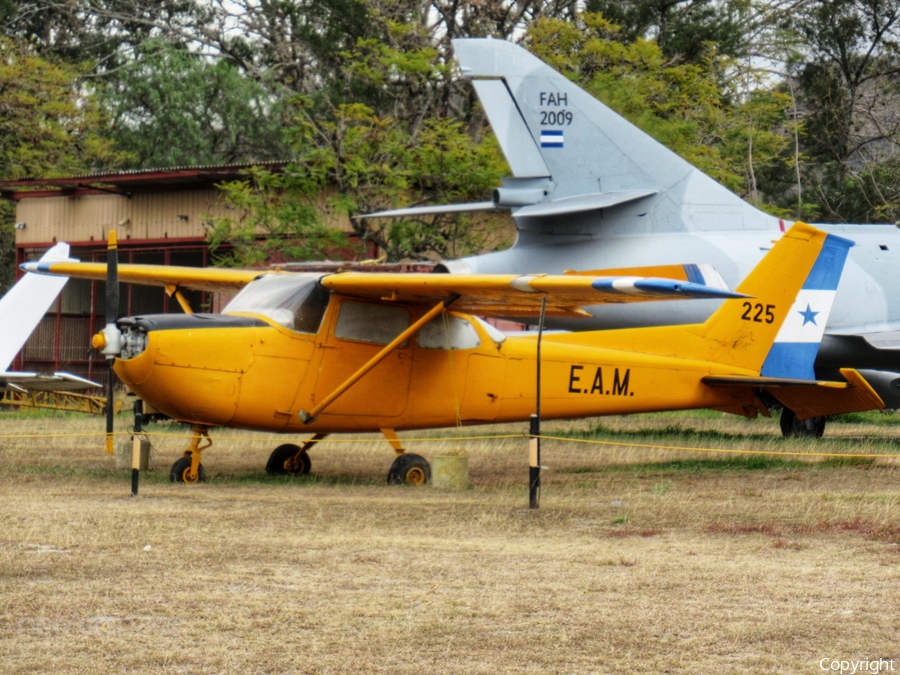 Honduran Air Force (Fuerza Aerea Hondurena) Cessna T-41D Mescalero (E.A.M.225) | Photo 372849